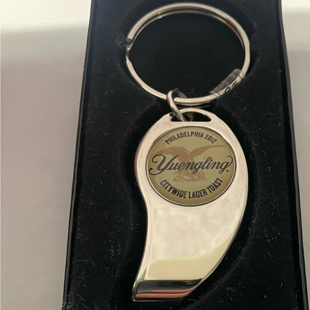 Yuengling Silver Keychain Bottle Opener Philadelphia 2012 Citywide Lager Toast